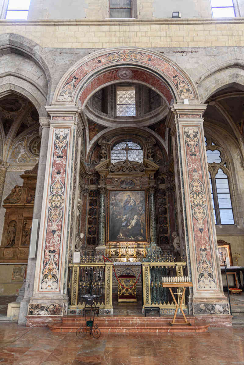 051 - Italia - Nápoles - complejo monumental de San Lorenzo Maggiore - basílica - capilla del Rosario.jpg